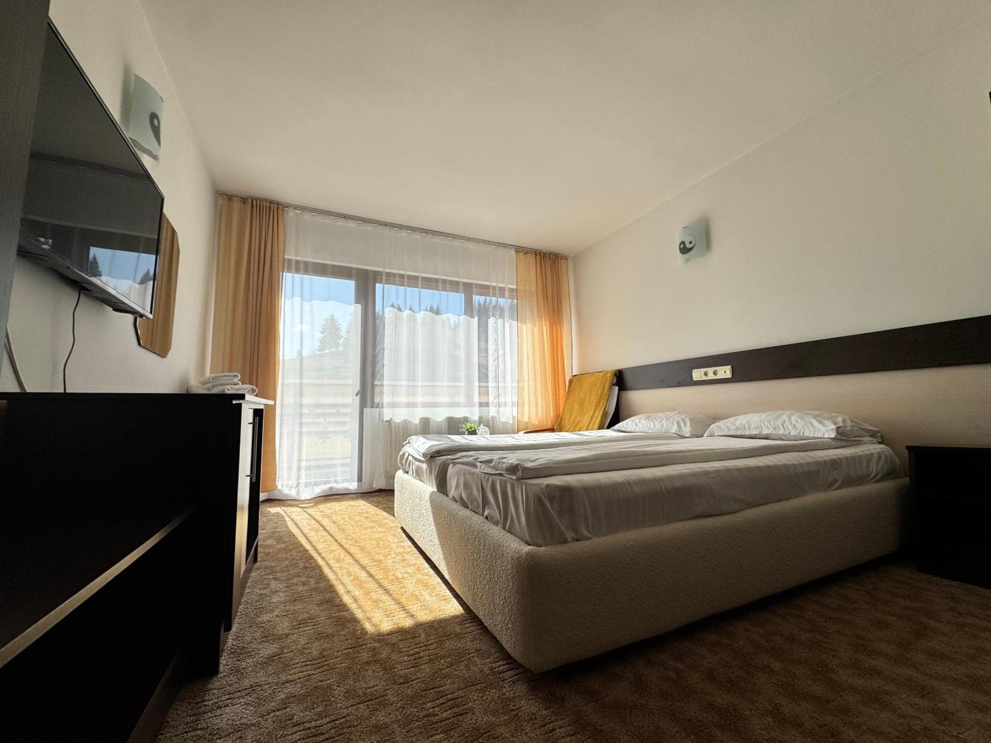 Chalet Minut Vatra Dornei Exteriör bild